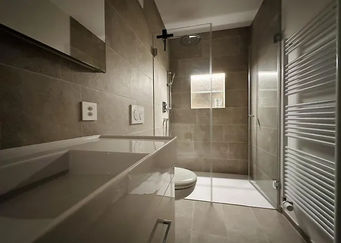 Luxury Lakefront Appartement