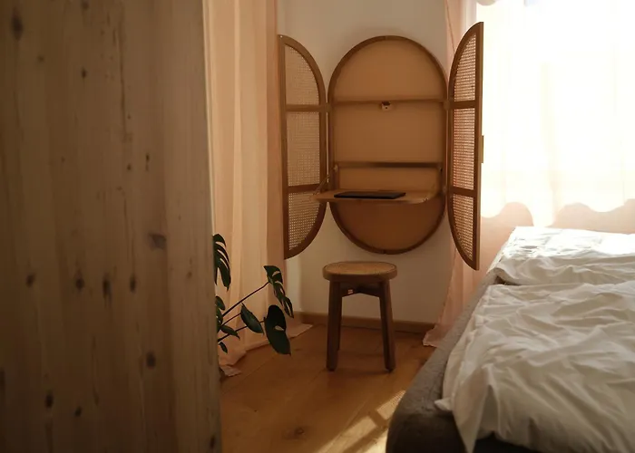 Luxury Lakefront Appartement *